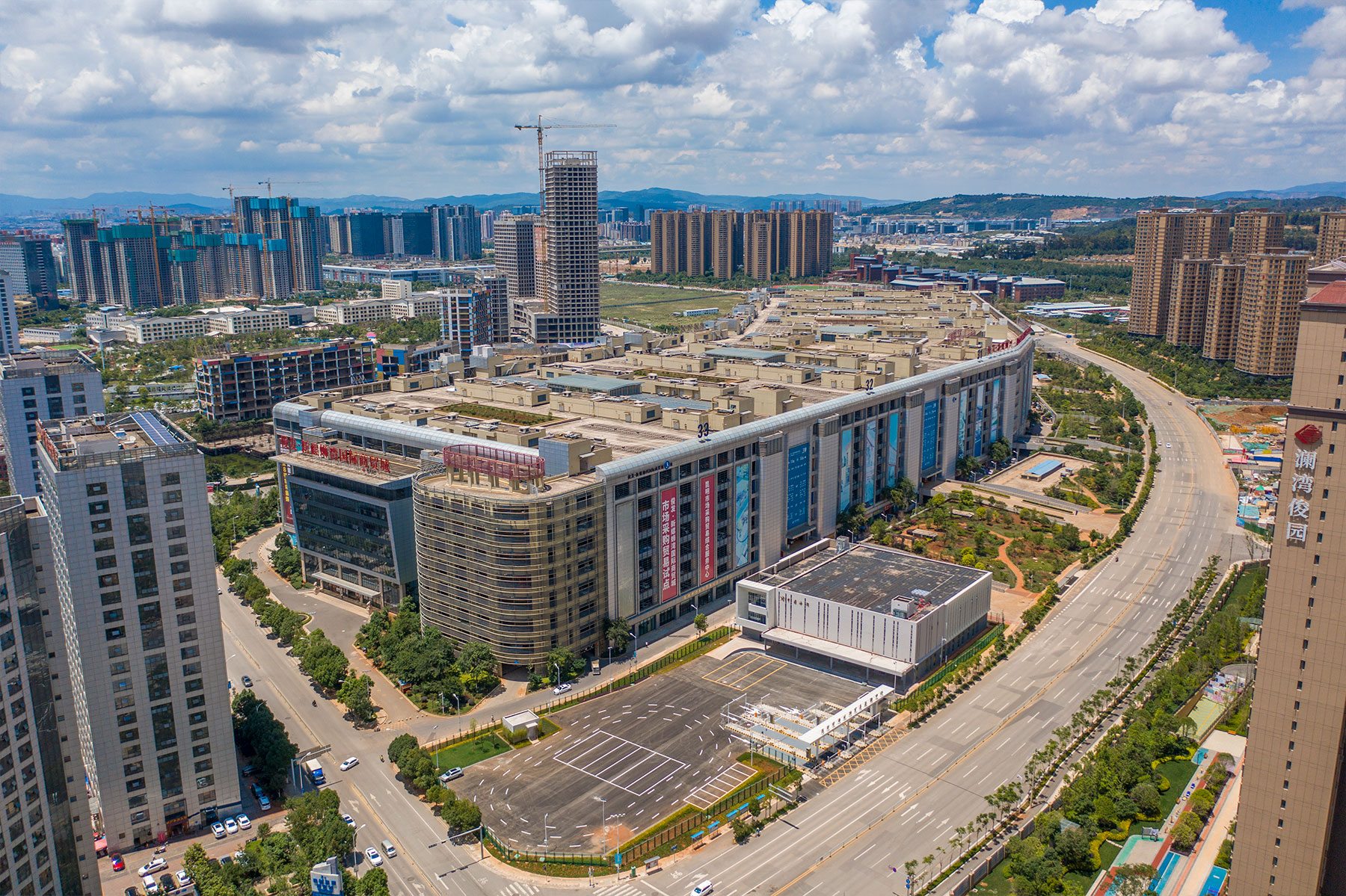 市場貿(mào)易.jpg